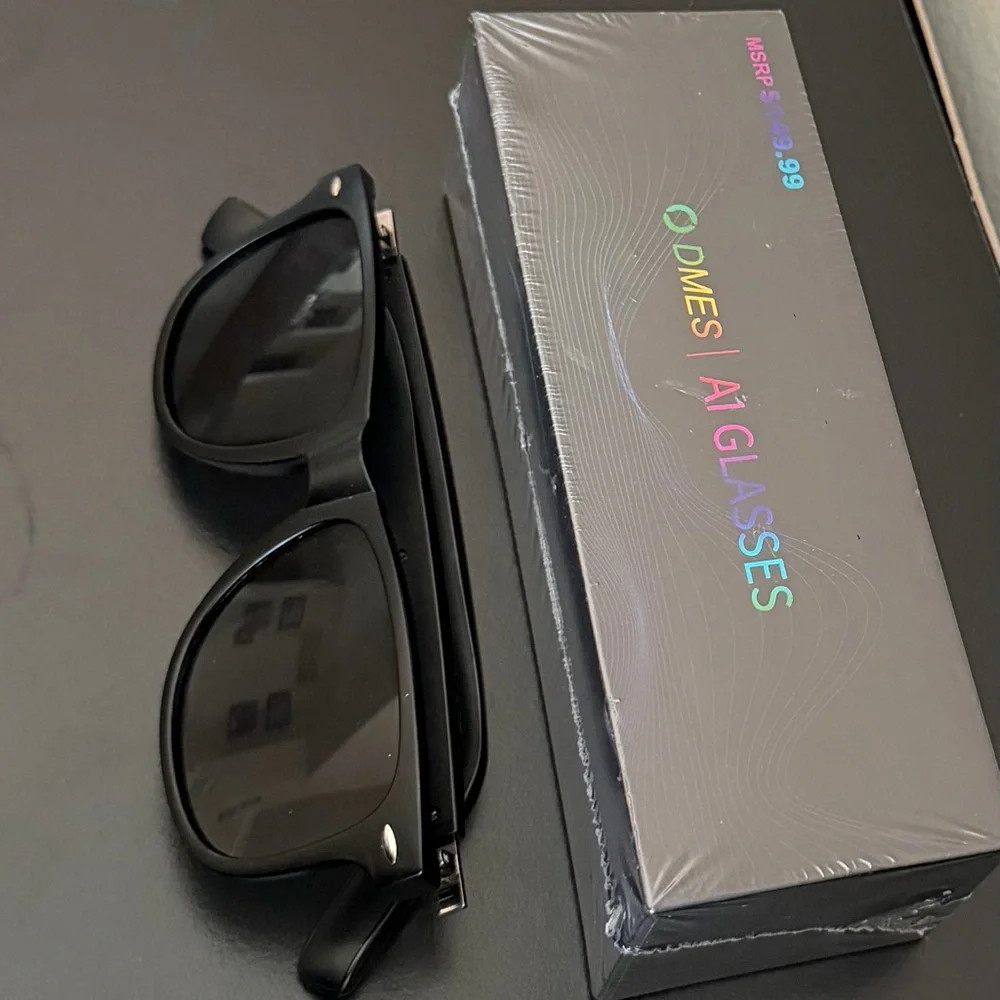 Smart AI Glasses - Sleek Black Design
